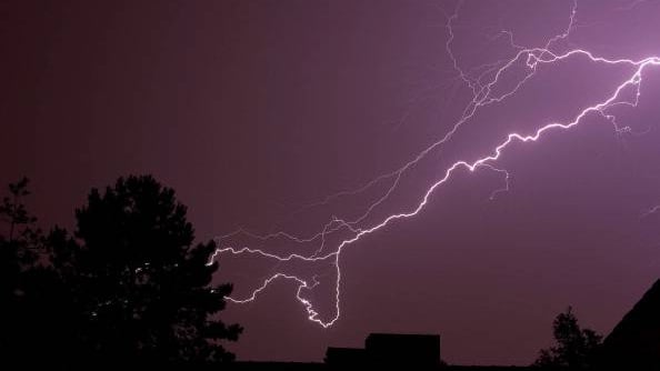 Salerno, due vittime della tempesta di fulmini abbattuta sul Cilento