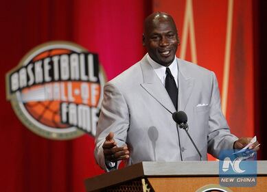 Da Michael Jordan a LeBron James, "Space Jam" torna al cinema: foto 6