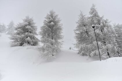 Sestriere, sommersa dalla neve 17