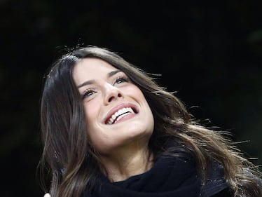 Mattia Destro e Ludovica Caramis: esplode la passione a Mykonos 29