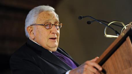 Due Kissinger in uno: realista in politica idealista in filosofia