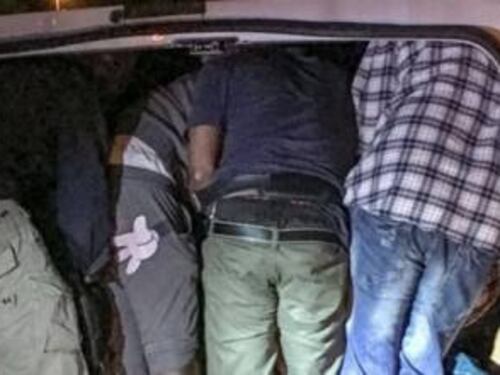 Arrestato iracheno: trasportava migranti curdi con furgone