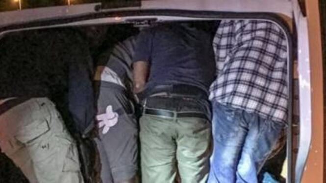 Arrestato iracheno: trasportava migranti curdi con furgone