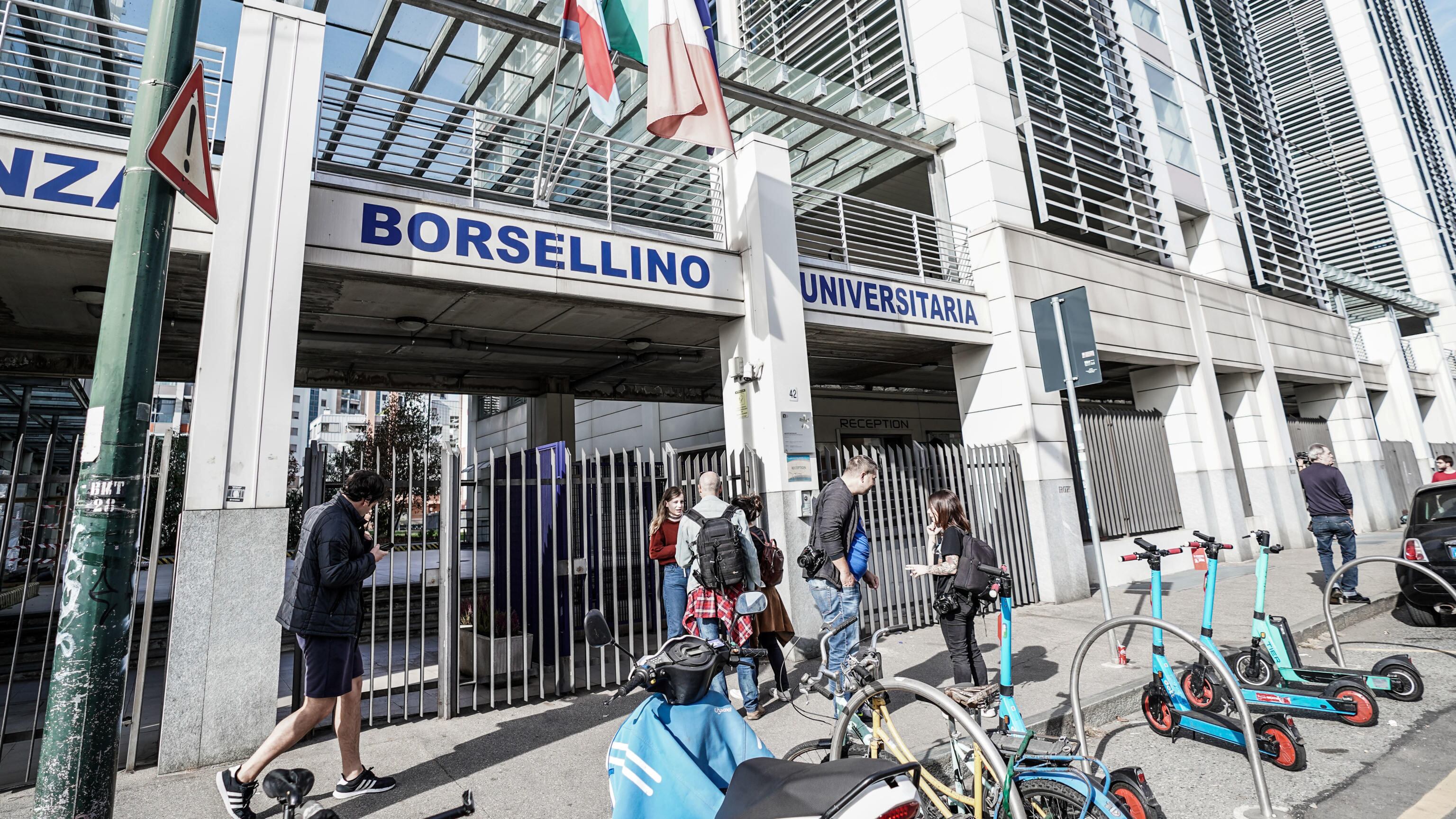 Giovane stuprata nel campus: caccia a uno studente straniero