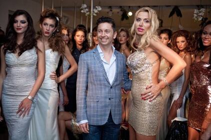 Francesca Cipriani e Valeria Marini, le foto sexy 9