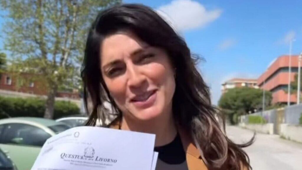 "Ci hanno preso tutto": Elisa Isoardi derubata a lavoro