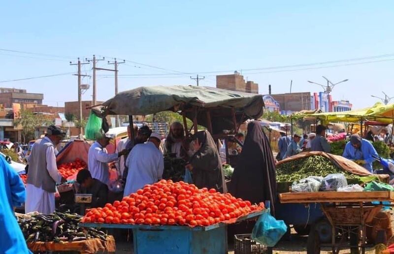 Herat, in periferia arrivano i talebani ma in centro la vita scorre quasi normale 2