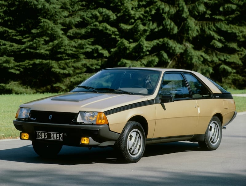 Renault Fuego, guarda la gallery 18