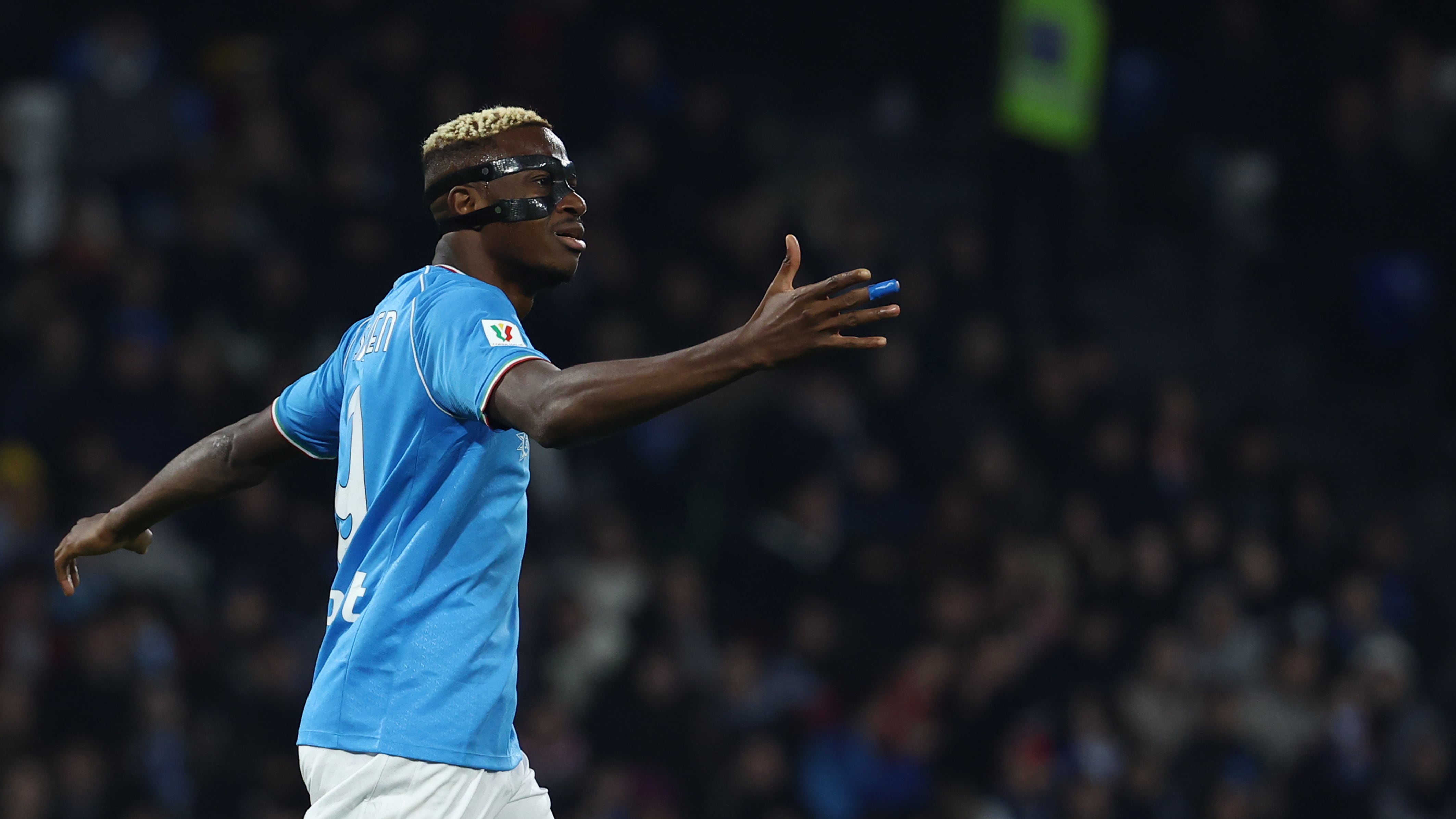 La furia di Osimhen dopo la batosta col Frosinone: cosa succede al Napoli (in crisi)