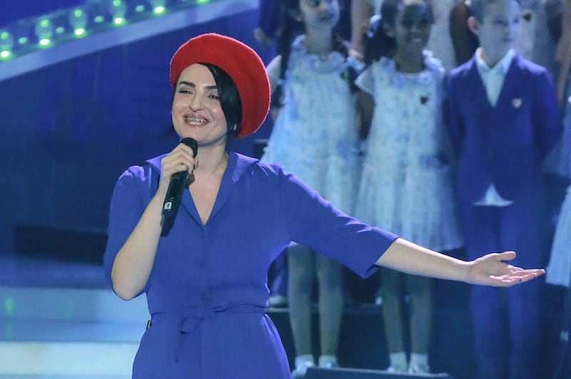 Arisa, il nuovo look: foto 10