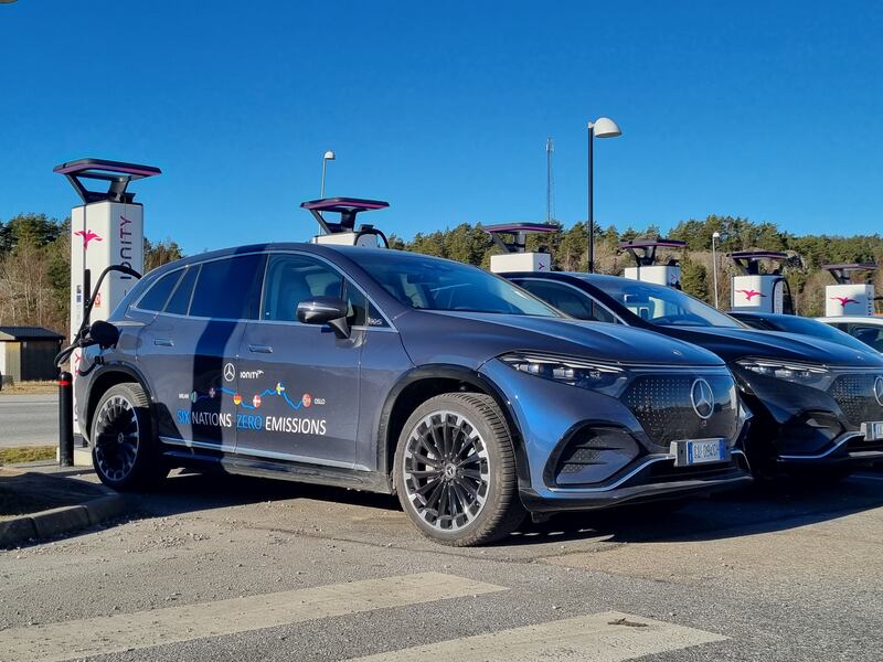 Oslo-Milano, andata e ritorno con Mercedes-Ionity: guarda le foto 1
