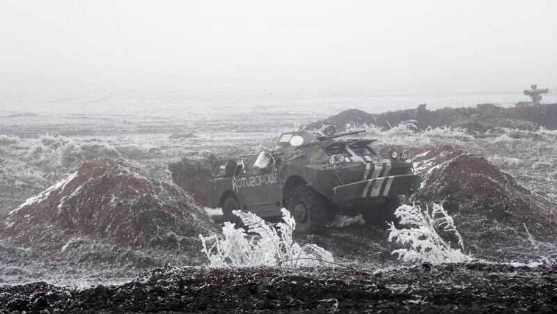 Militari schierati a Debaltseve 14