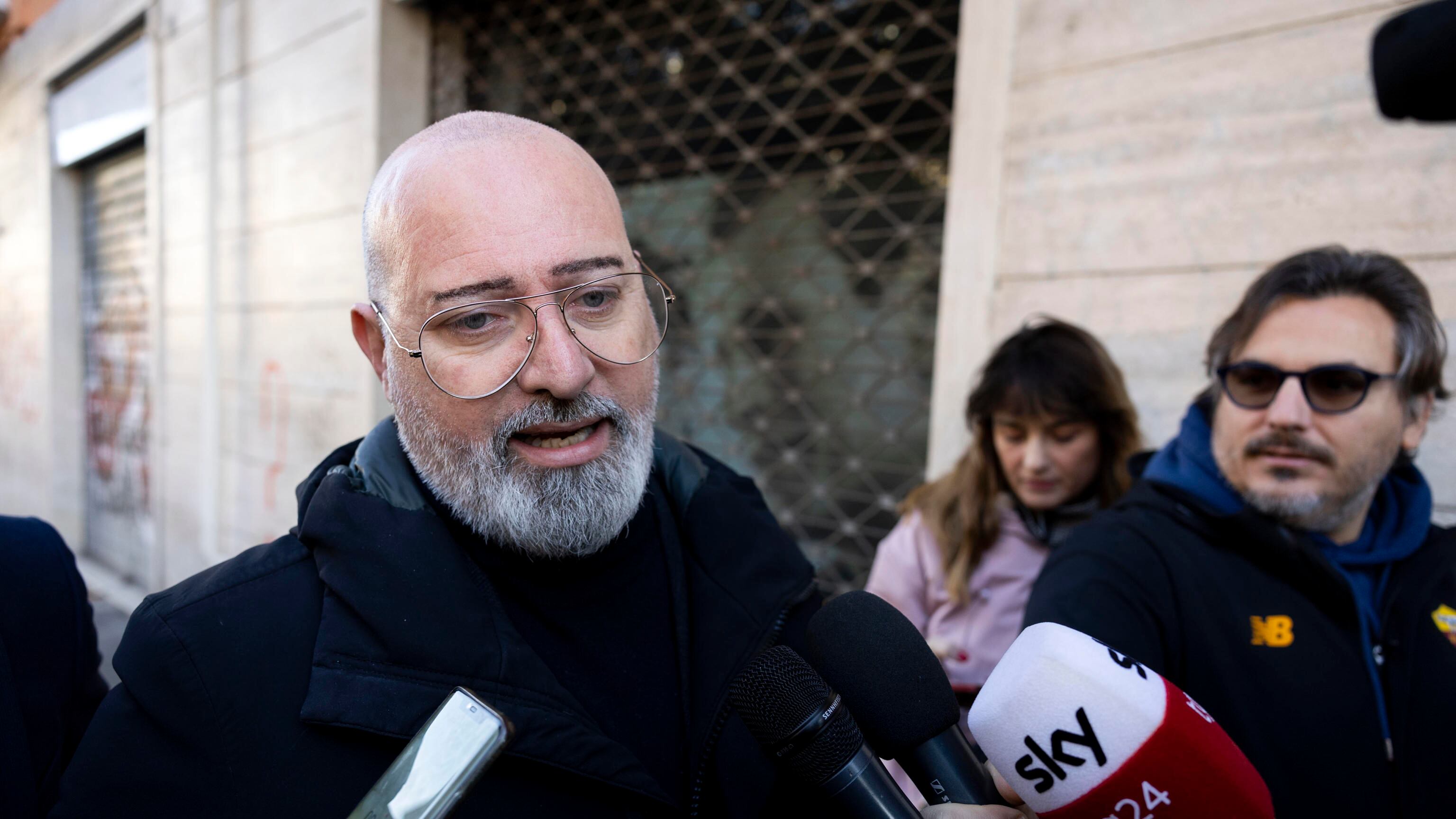 Sulla riforma il Pd perde la testa e pure la memoria. Quando Bonaccini era federalista