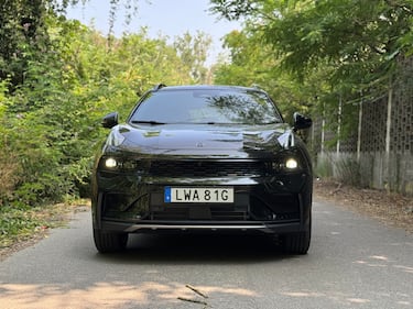 Lynk&Co 01 2025: guarda la gallery del nuovo SUV plug-in 2