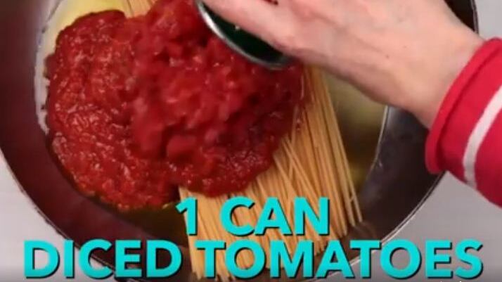 Marinara all'americana? La ricetta indigna il web