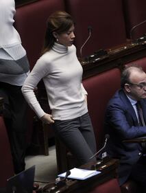 Parità di genere, i deputati in bianco 6