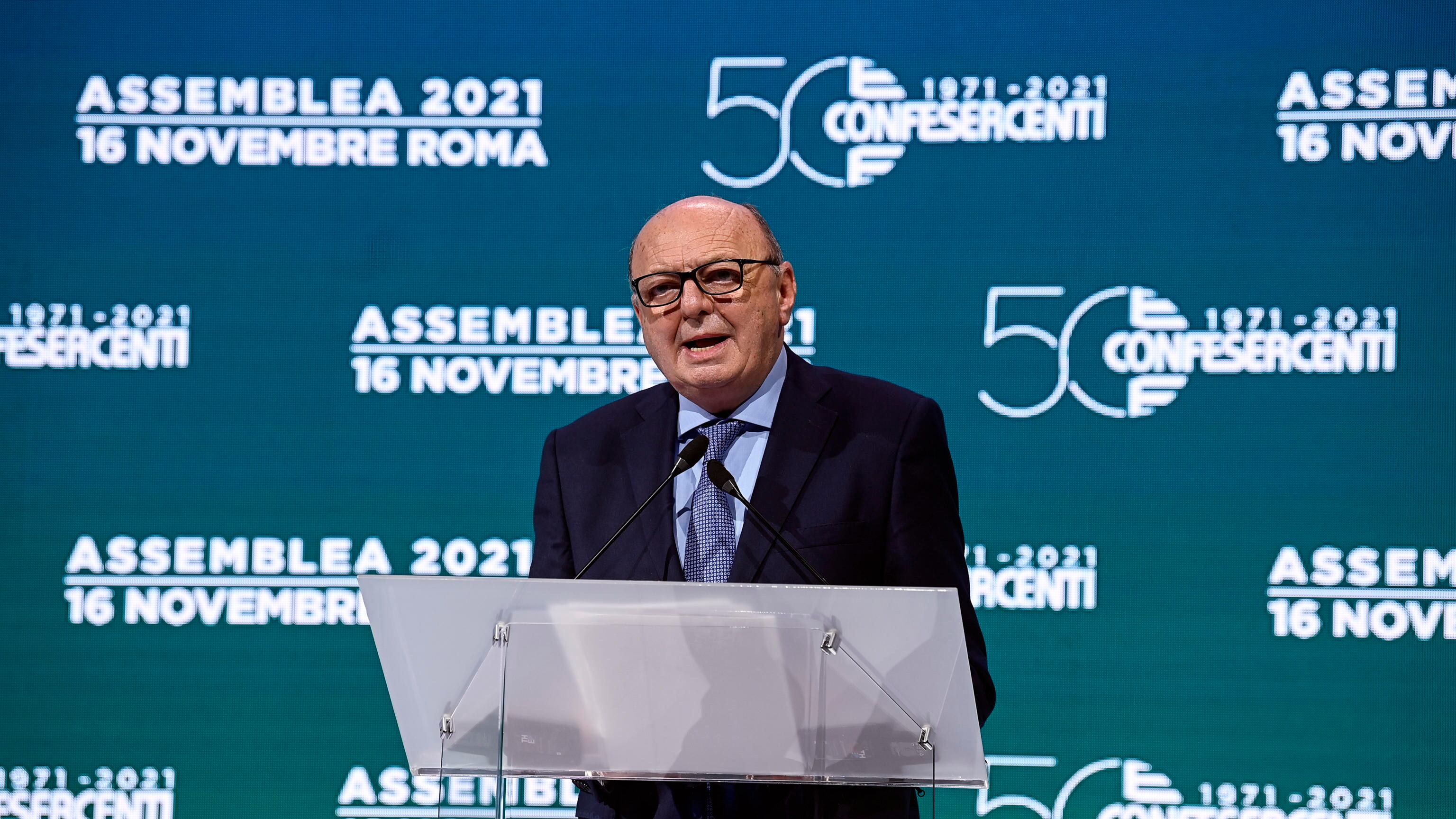 Pichetto: "Tavolo Automotive entro il 28 giugno. Preoccupati per l'impatto ideologico sul lavoro"