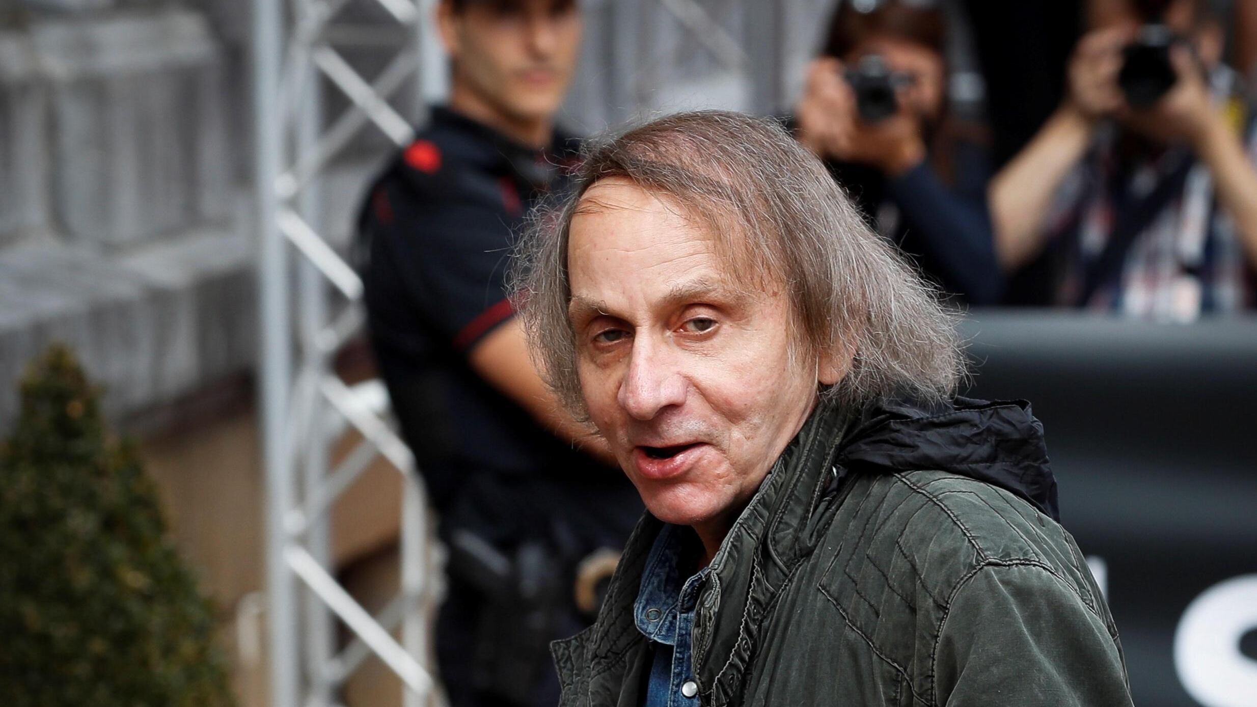 Un film porno, l'ultima provocazione di Houellebecq