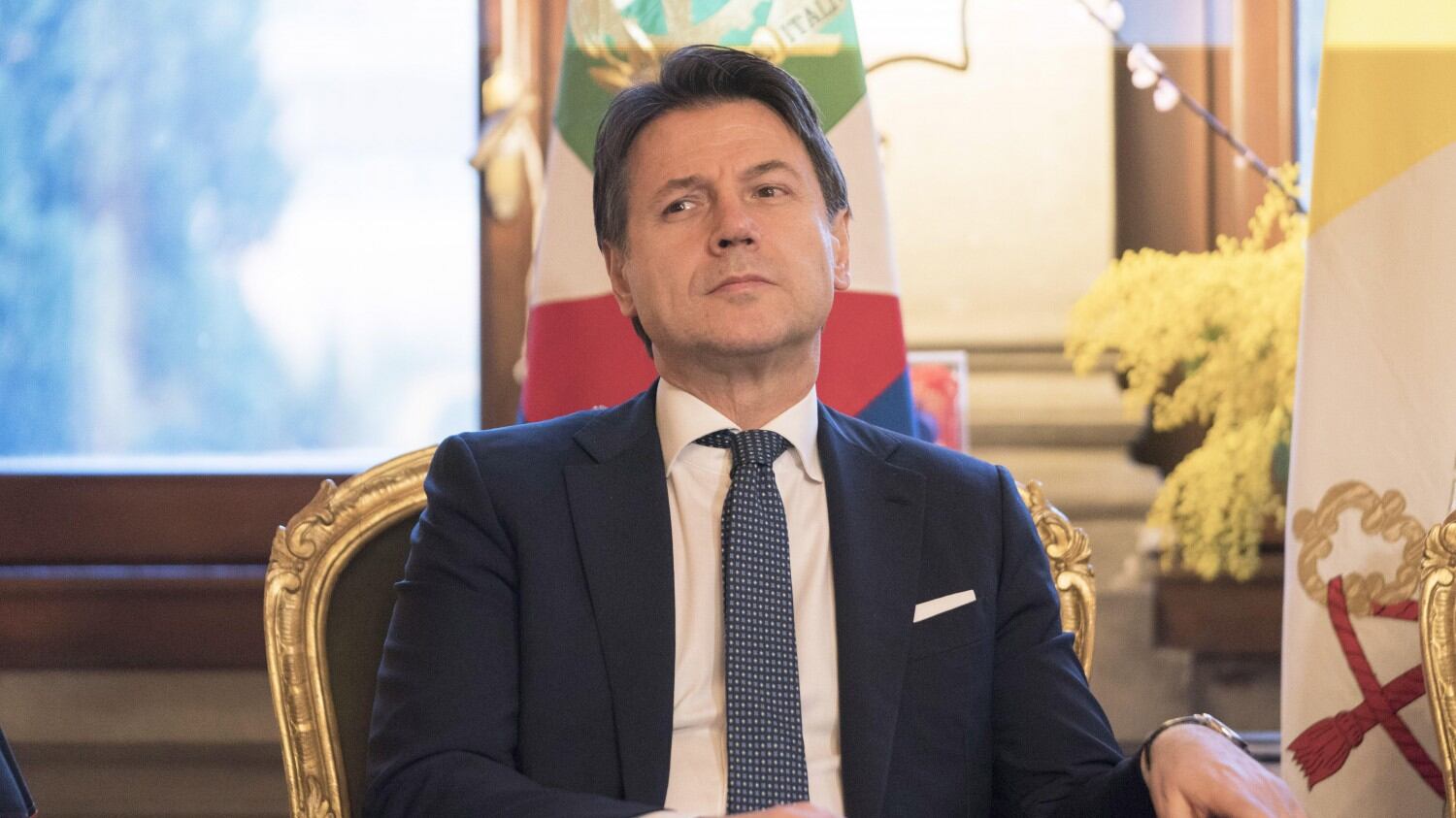 Stop ai decreti Sicurezza: Conte-M5s in imbarazzo. Nel governo un'altra lite