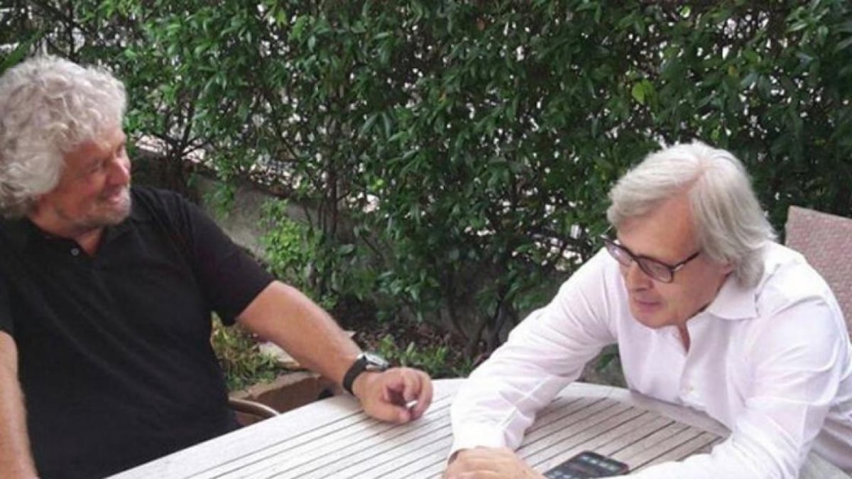 "Virginia? Una depensante", è giallo sulla telefonata