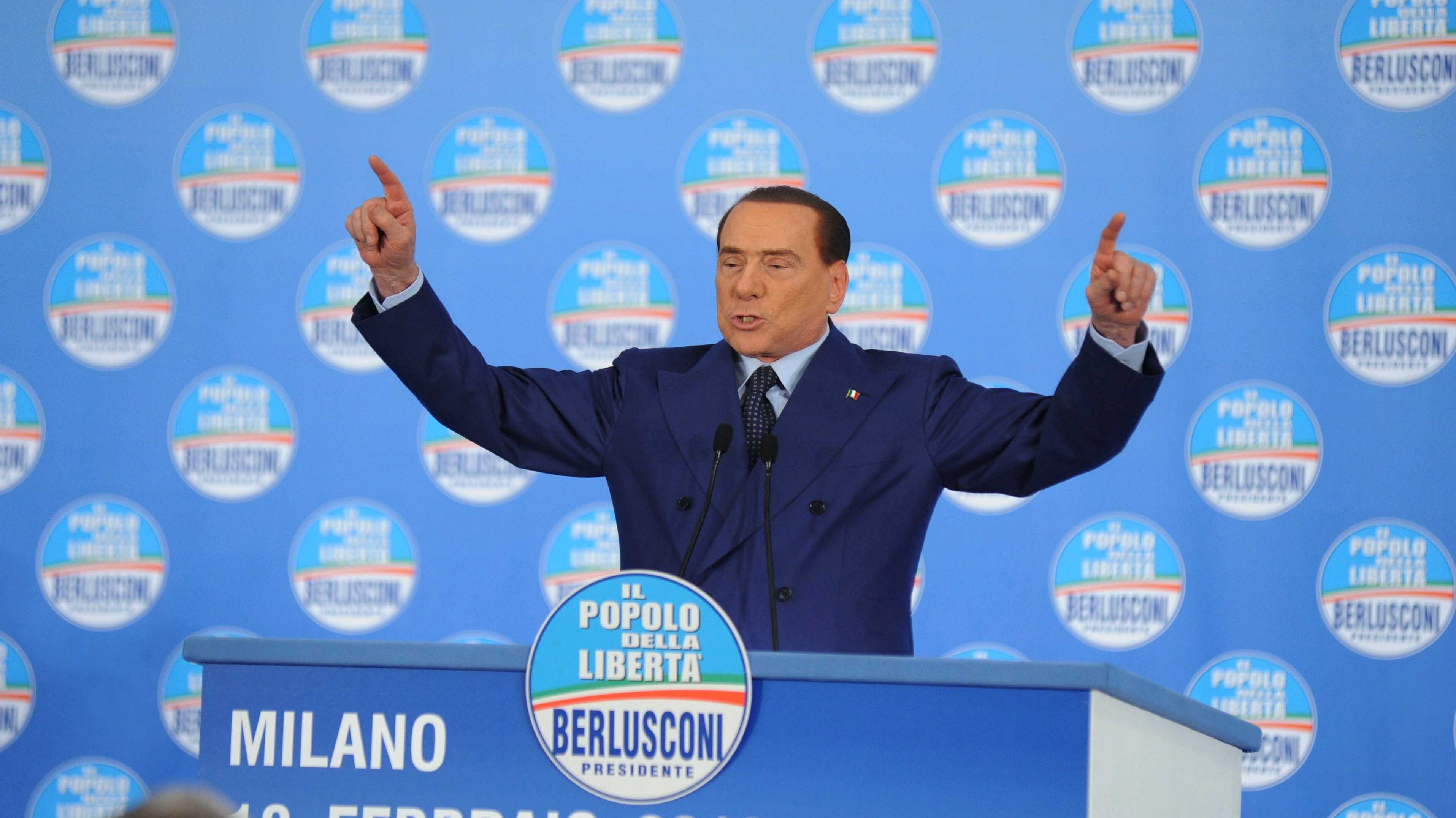 Il Cav e le minacce mafiose Pd "Vogliono uccidere Mediaset"
