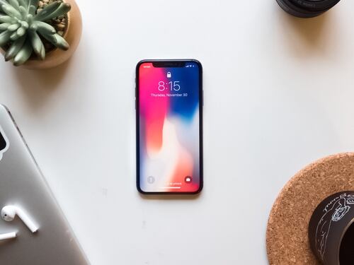 iPhone 14, addio all'ingombrante notch
