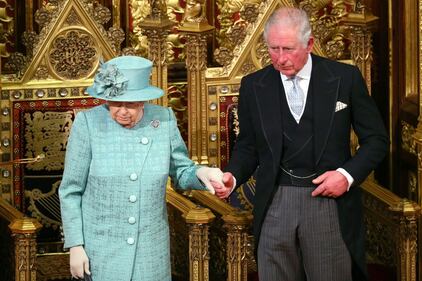 La Regina Elisabetta all'Houses of Parliament  5