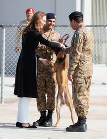 William e Kate al Centro di Addestramento per cani anti-mine 7