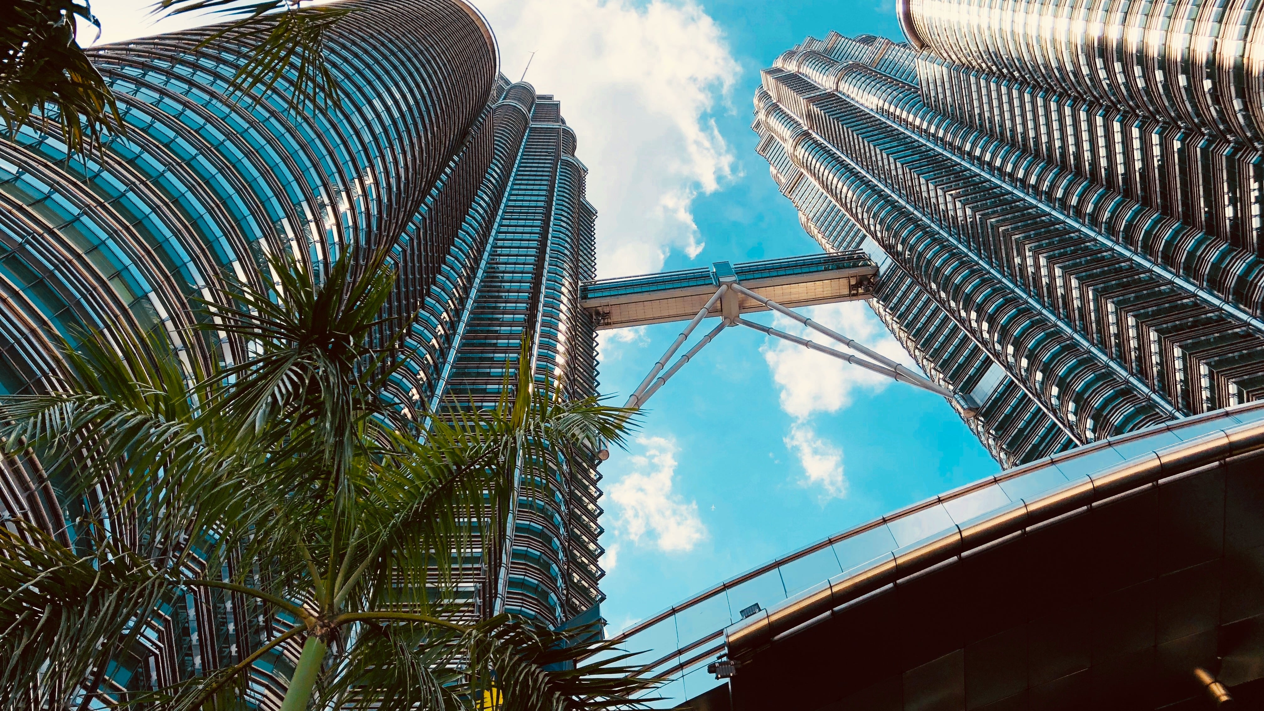 Asse Eni-Petronas per il gas asiatico