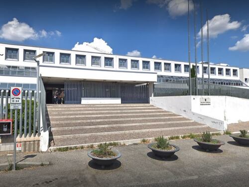 La moglie aspetta una bimba: islamico la fa abortire a suon di botte