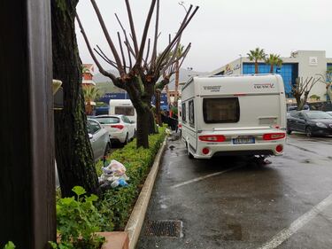 Messina, il sindaco si barrica nell'hotel 5