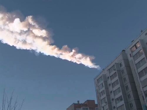 Russia, cadono scheggie di meteorite