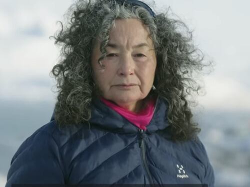 "Contraccettivi senza consenso": rivolta delle donne inuit contro la Danimarca