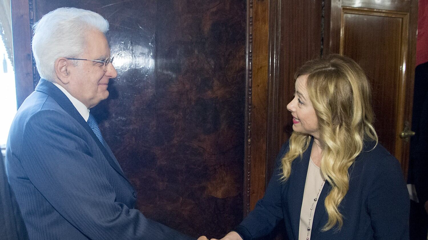 Impeachment, affondo a Meloni e Di Maio: "Esposto per vilipendio"