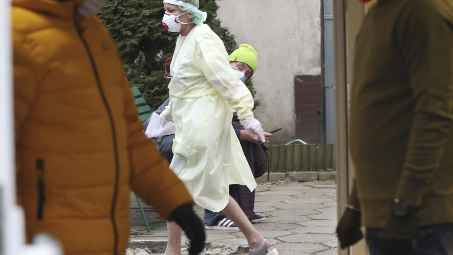 Come funziona il contagio? Così il Coronavirus si può arrestare