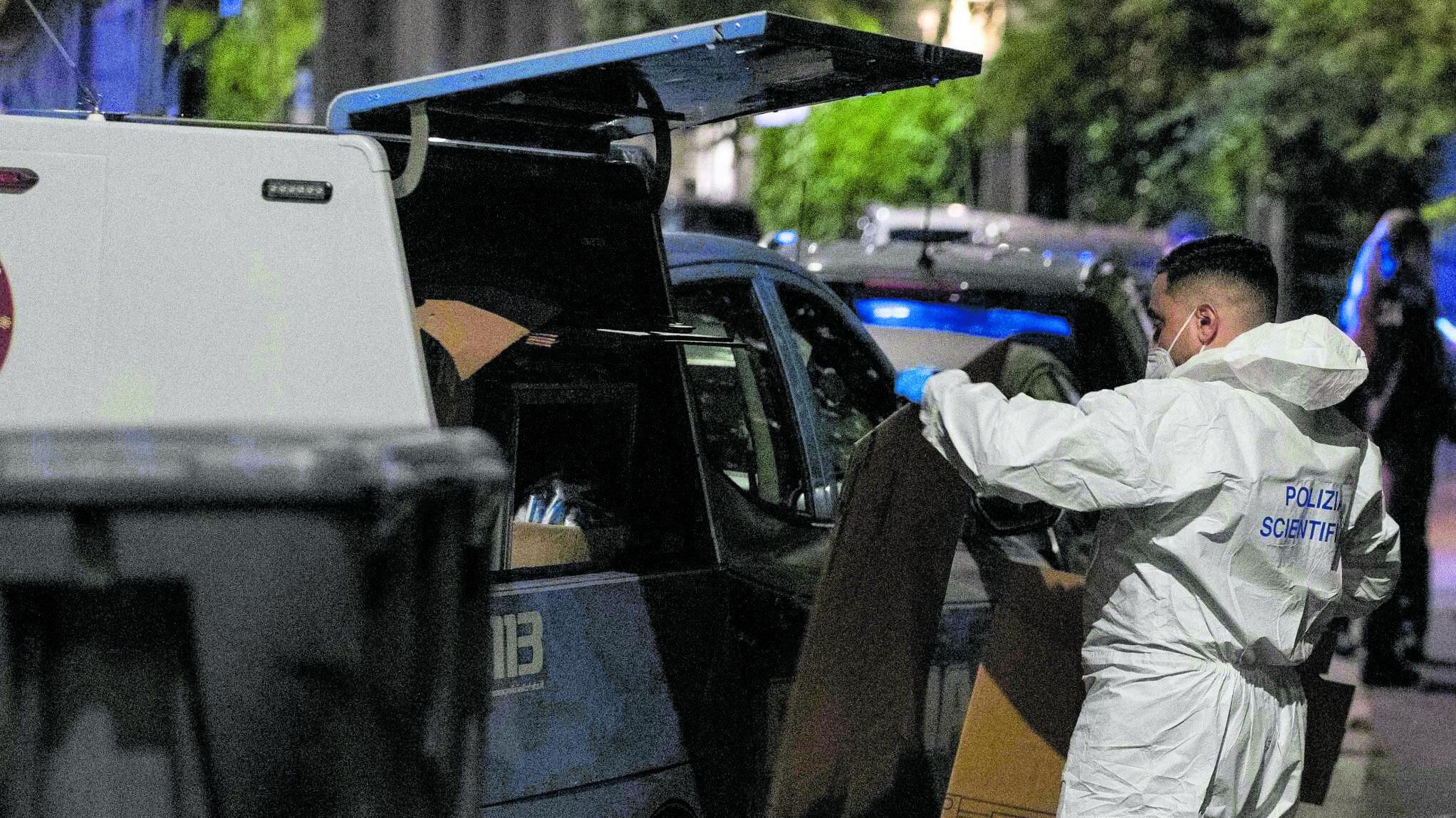 Domestico strangolato da ladro. "Il pericolo ormai è ovunque"