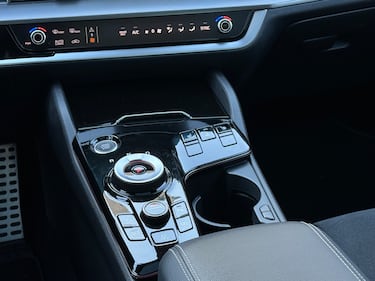 Kia Sportage PHEV: guarda la gallery del suv ibrido plug-in 18