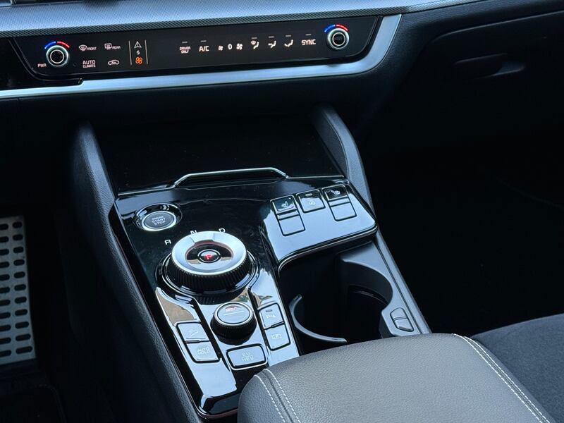 Kia Sportage PHEV: guarda la gallery del suv ibrido plug-in 18