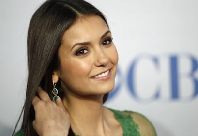 Nina Dobrev lascia The Vampire Diaries: foto sexy 13