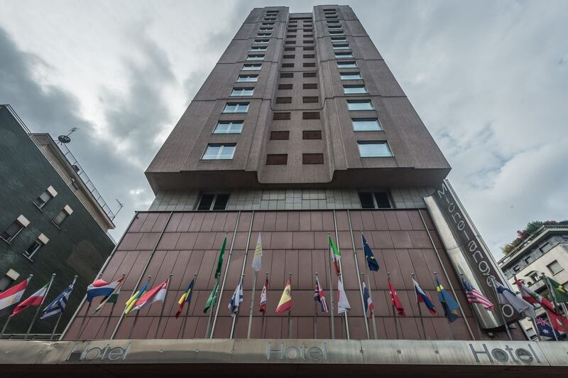 Milano. Hotel Michelangelo requisito dal Comune 1