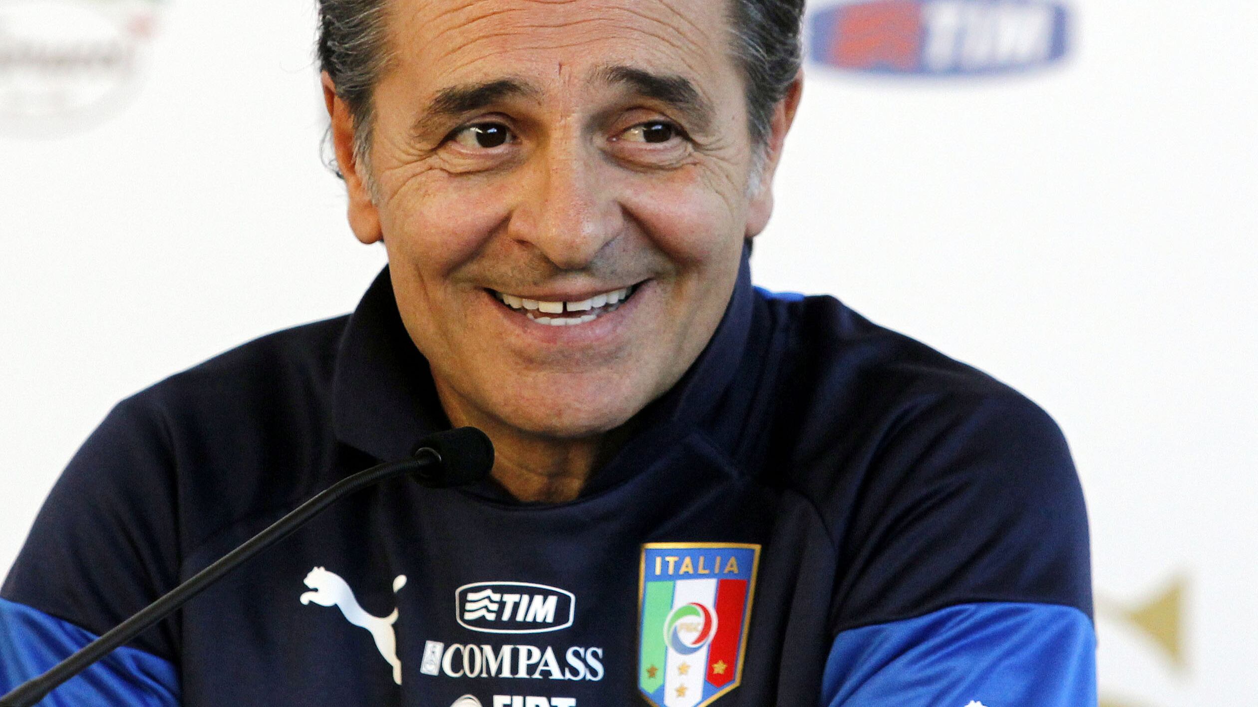 Gli altri ct salvano le stelle, Prandelli no