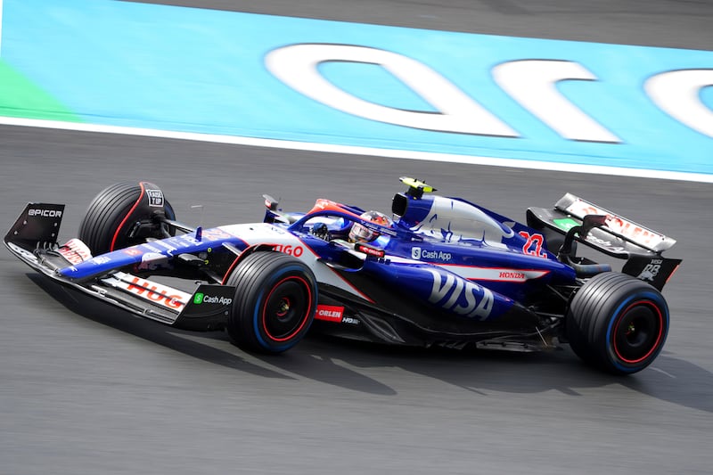 Yuki Tsunoda in azione