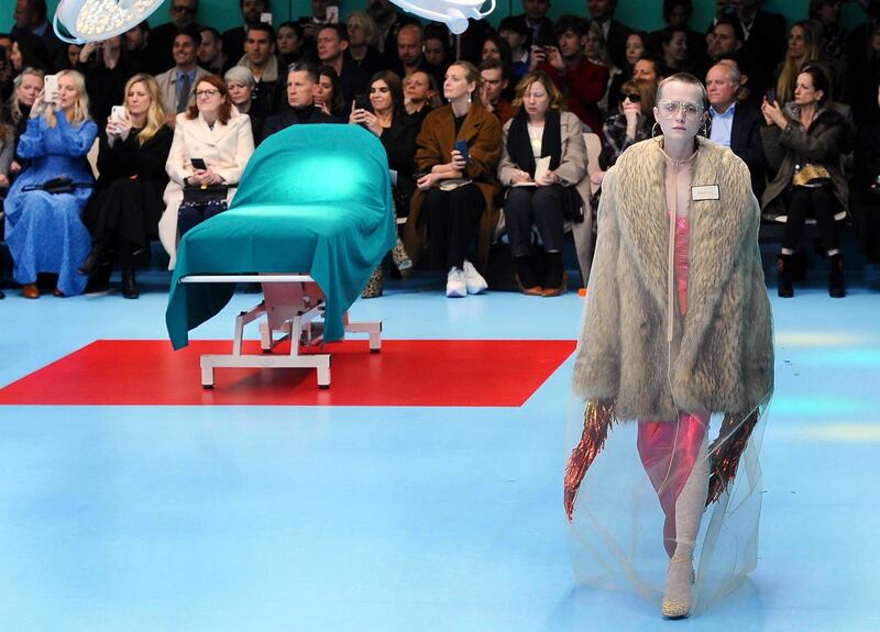 Gucci, la sfilata è nella sala operatoria 14