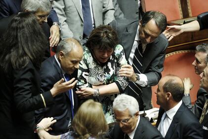 Bianconi colpita nel tumulto: ferita alla spalla 6