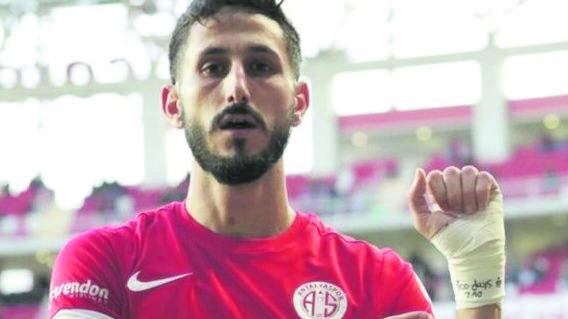 La guerra dei calciatori tra Ankara e Tel Aviv