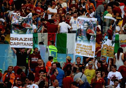 Stadio Olimpico gremito per l'ultima partita di Francesco Totti 19