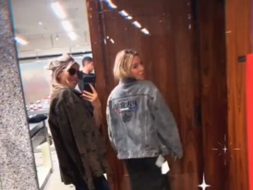 Wanda Nara fa shopping a Parigi con Alba Silva