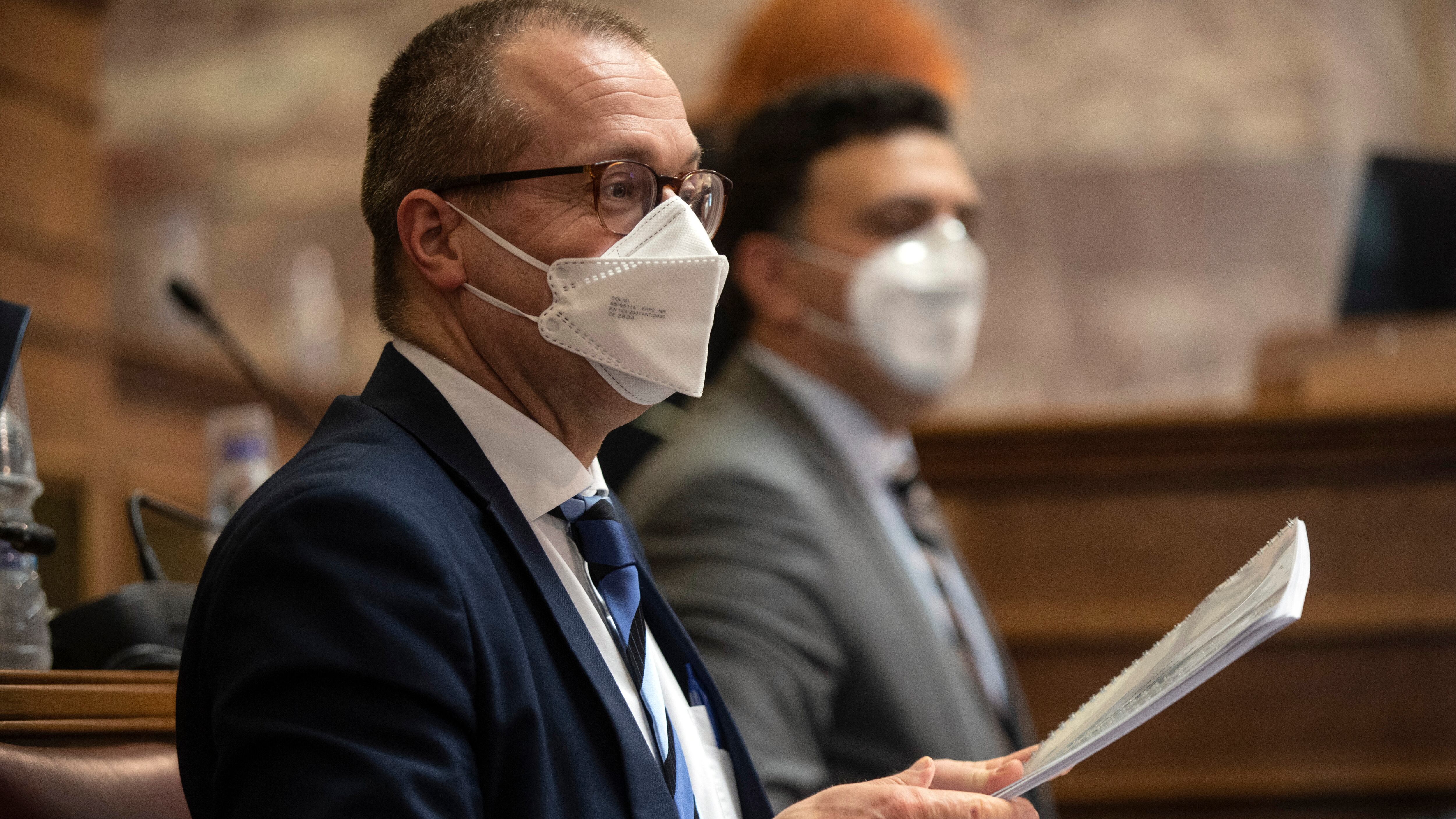 Variante Delta, vaccini efficaci: "Ma si è protetti dopo due dosi"