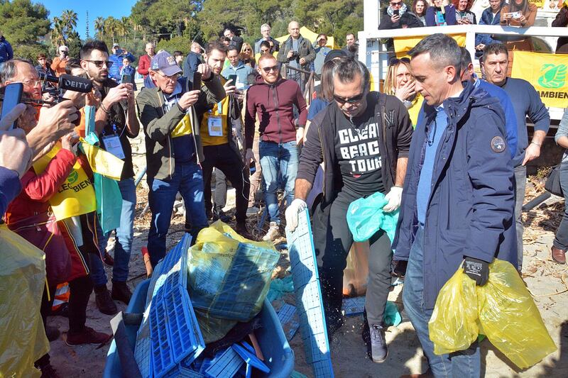 Piero Pelù a Sanremo inaugura il Clean Beach Tour 3