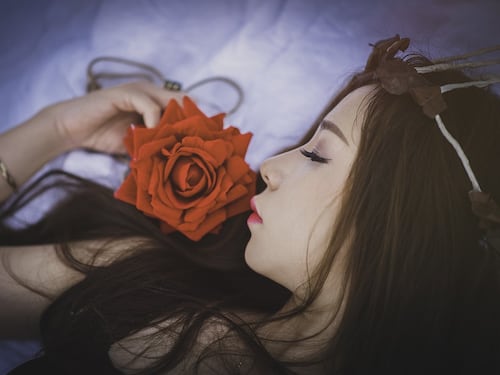La Bella addormentata dei giorni nostri raccontata da Giorgio Nisini